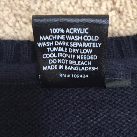 Jake Austin large black combo Christmas sweater - Picture 8 of 8